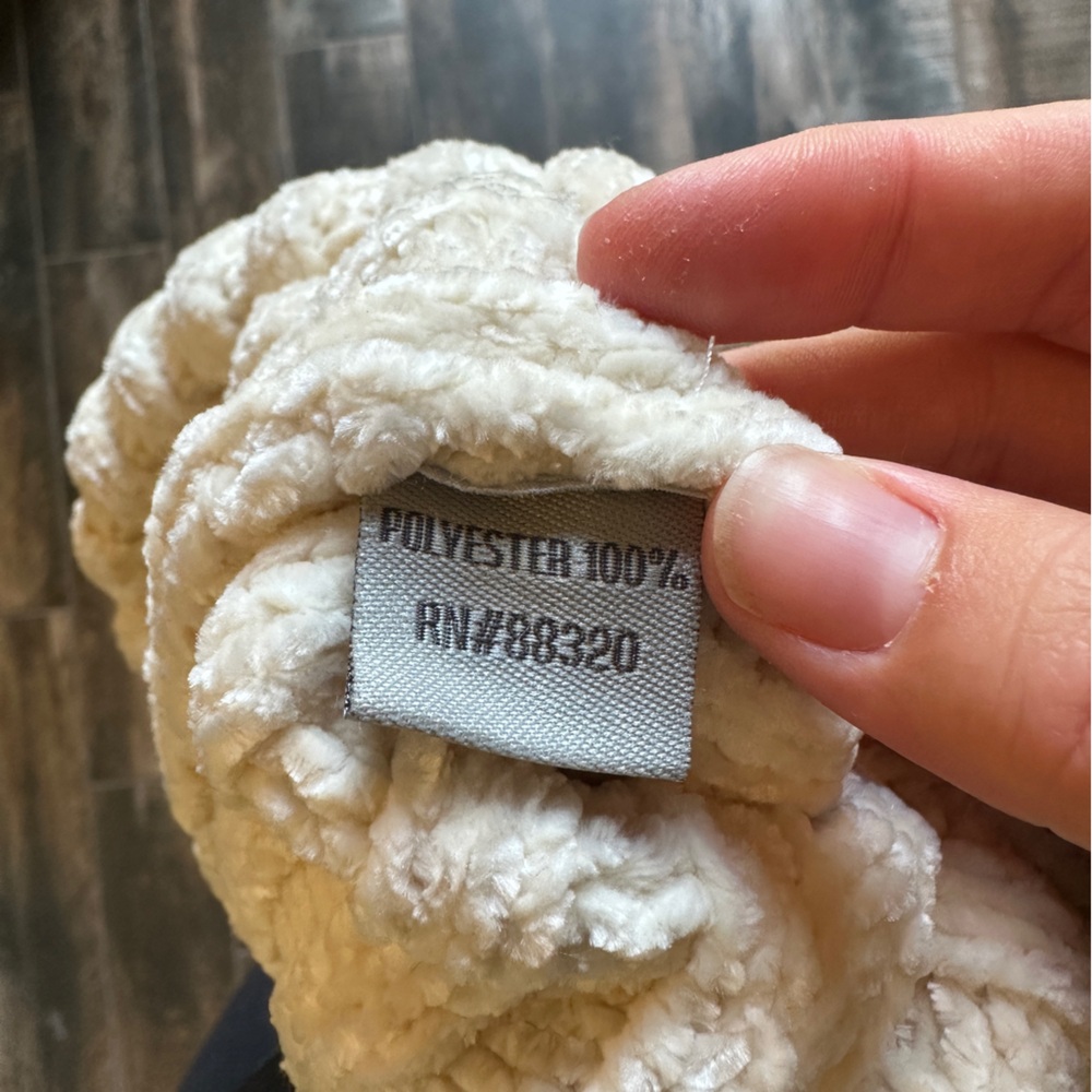 CC Cream Knit Beanie - Picture 2 of 2